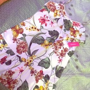 Cute floral dress 🌺🌺